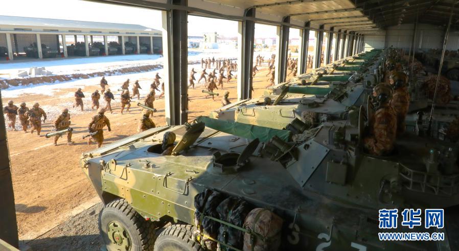 那不勒斯练兵备战，迎接重要战事