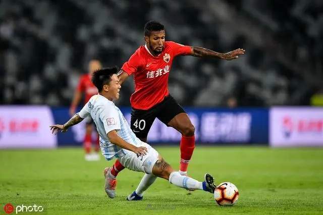 利记官方网站-广东深圳佳兆业主场失利，积分榜下滑