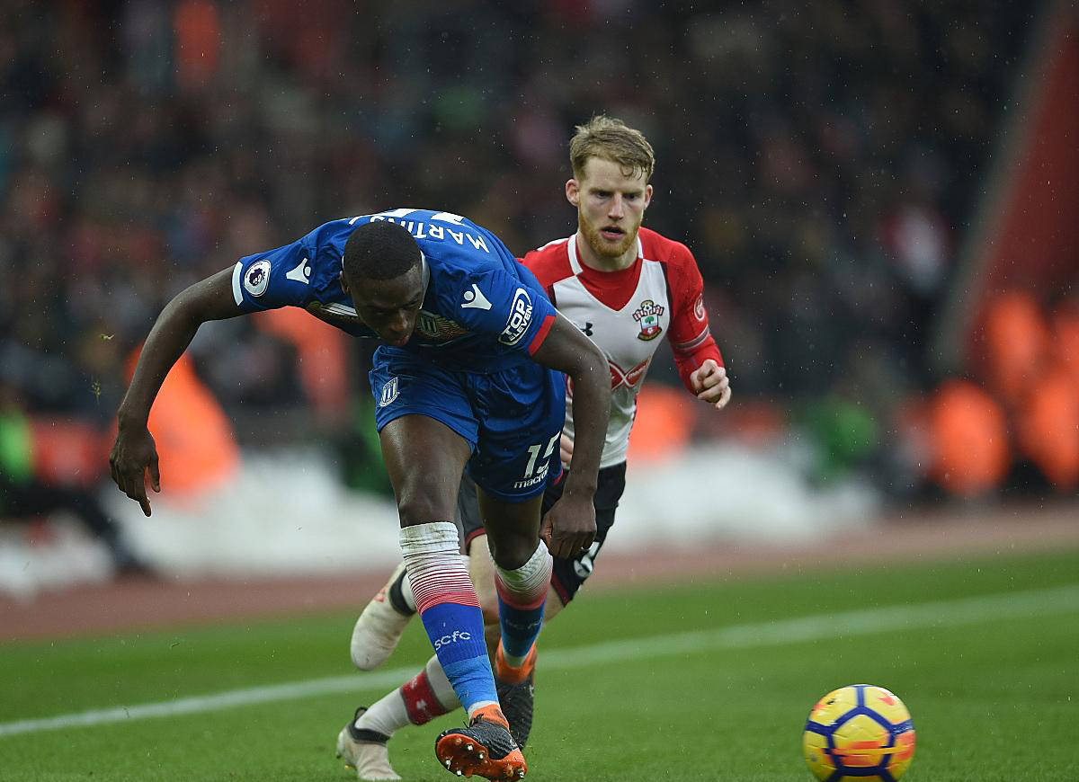 利记官网-勒沃库森客场战胜了弗兰克福，取得关键胜利